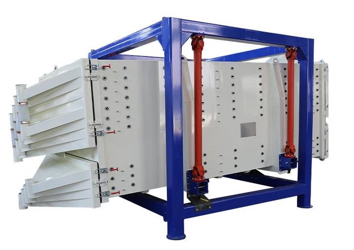 廣州客戶方形搖擺篩的使用現(xiàn)場(chǎng)