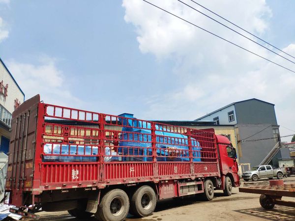 石家莊的王經(jīng)理訂購的康振機械振動篩六臺已發(fā)貨